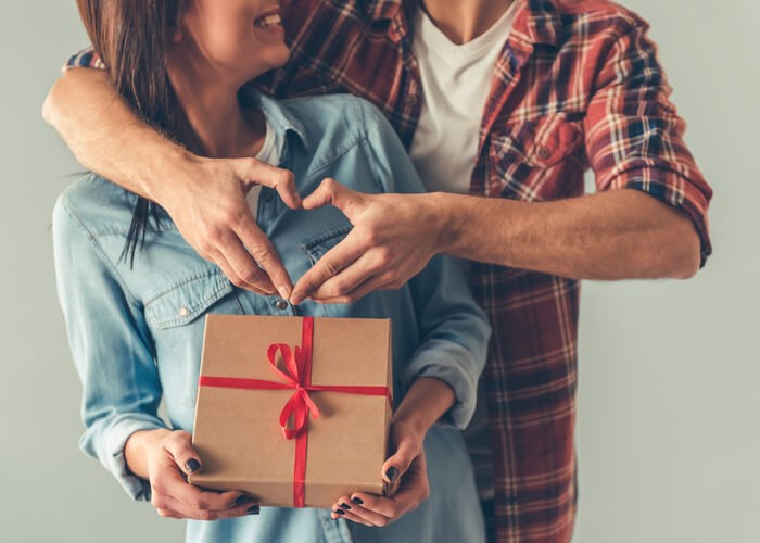 Trouver le cadeau de Noël idéal pour un couple