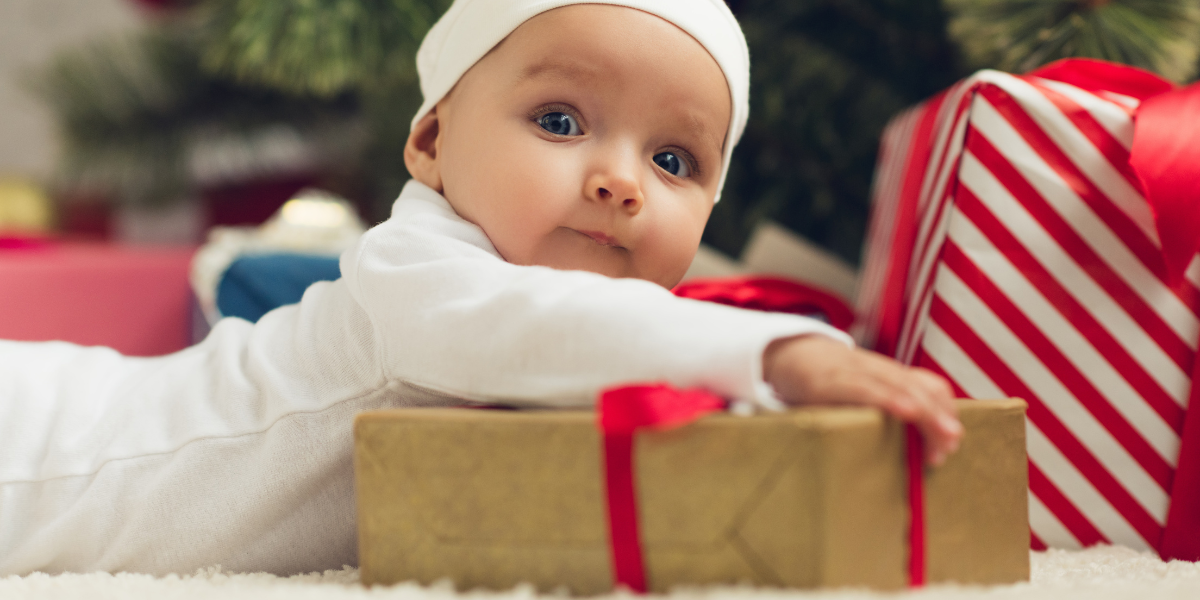 Privilégier la douceur et le confort lors du choix d’idées cadeaux pour les bébés de 4 mois