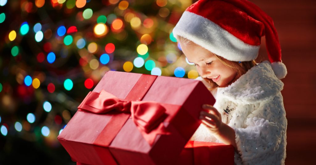 Sur la base de ces caractéristiques, vous pouvez trouver les plus adaptées idées cadeaux Noël bébés 18 mois